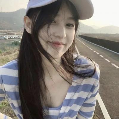 女玩家喜迎春